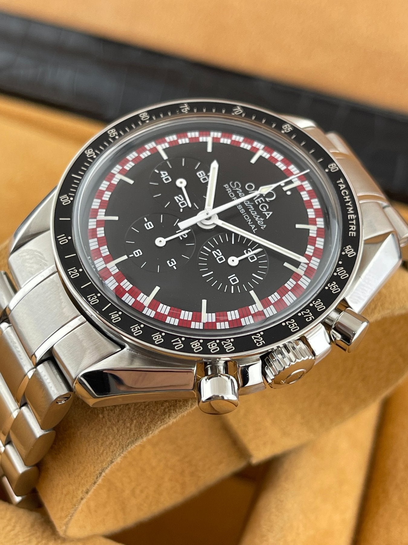 Omega - Speedmaster Professional 